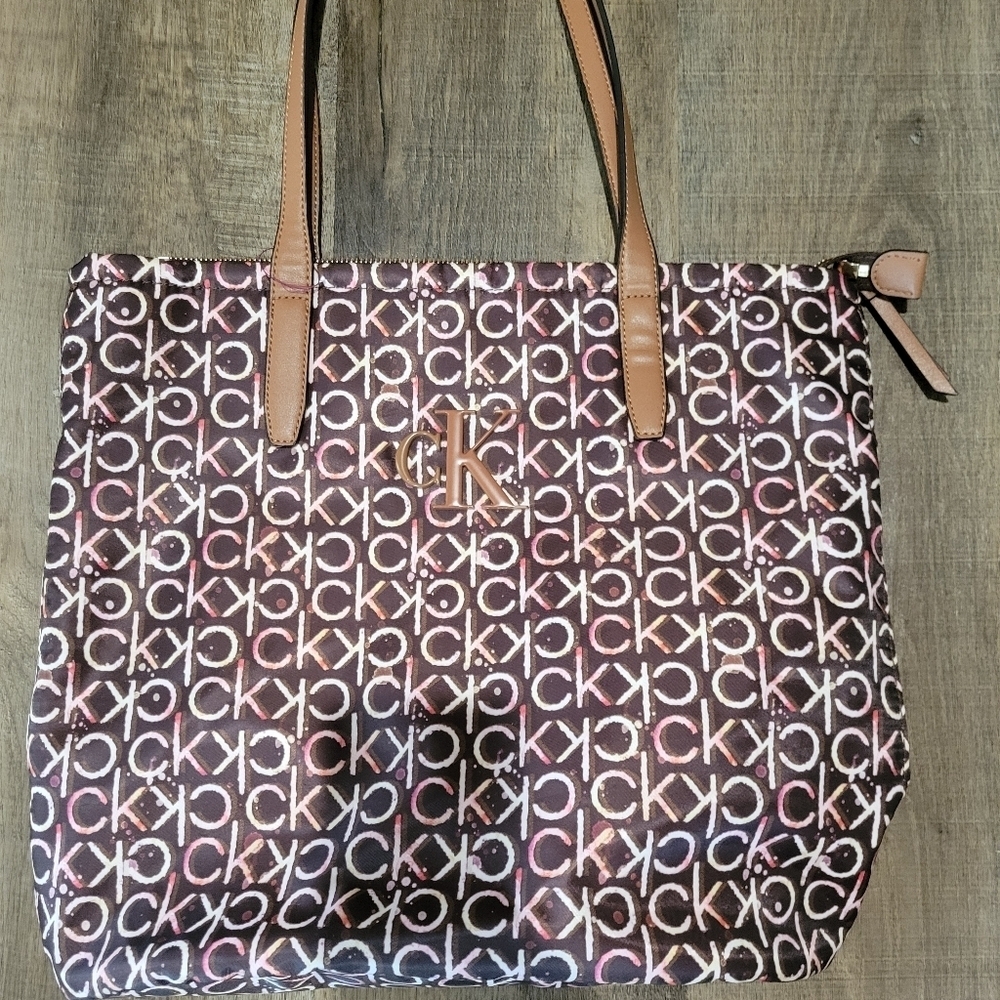 Calvin Klein Women's Monogram Tote Bag - Black and Brown - Picture 8 of 10